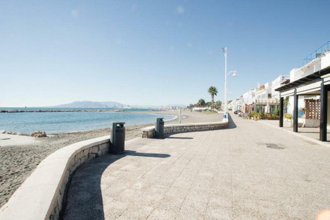 Holidays By The Sea Apartments Málaga Exterior foto